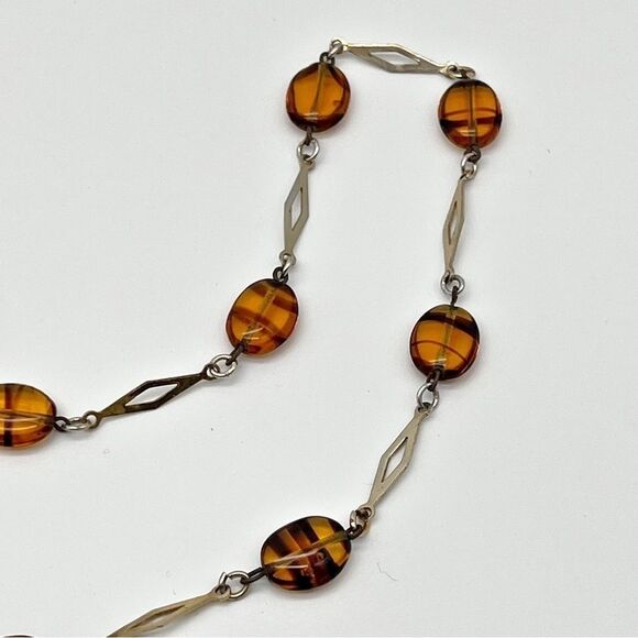 Gold Tone Diamond Shape Chain Amber Glass Striped Round Flat Bead Necklace 28” - Picture 8 of 10